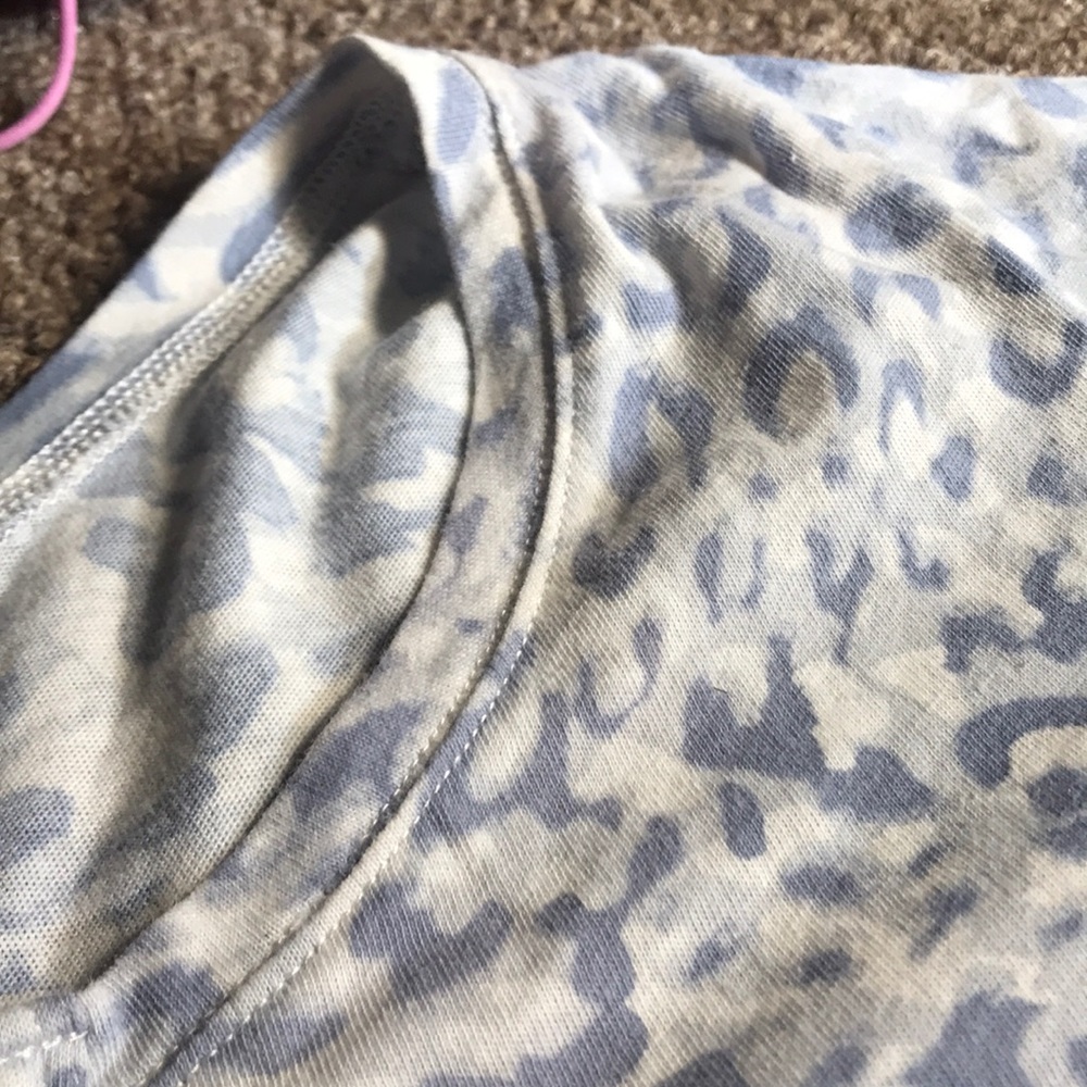 Top - Picture 3 of 5